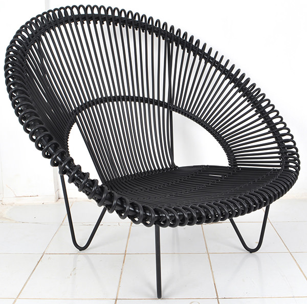 cocoon wicker armchair with aluminum frame