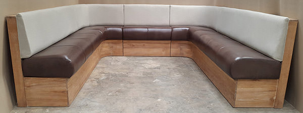 U-shaped banquette