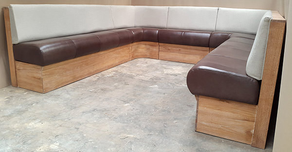 U-shaped banquette for restaurant