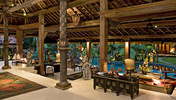 Balinese home decor